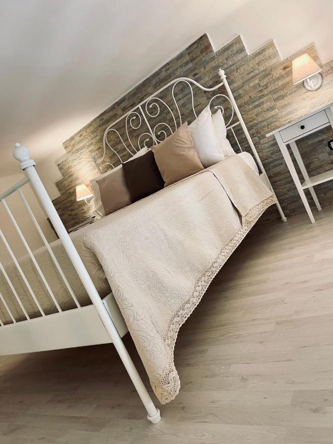 Relais Medea Bed & Breakfast San Giorgio Ionico Ngoại thất bức ảnh